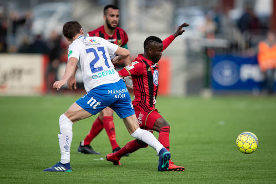 Östersunds Frank Ahrin mot Norrköpings Simon Thern
