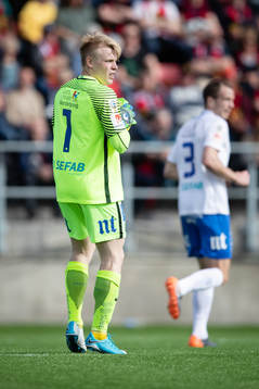 Norrköpings målvakt Isak Pettersson