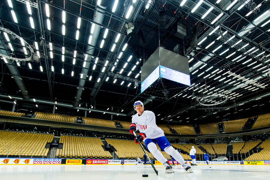 Bläddra bland fler bilder av Ice Hockey, World Championships, day 3, Norway training