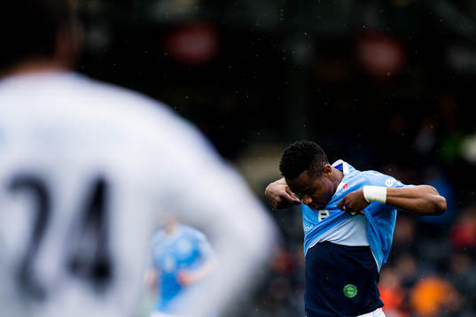 Kachi of Sandnes Ulf celebrates the 0-1 goal