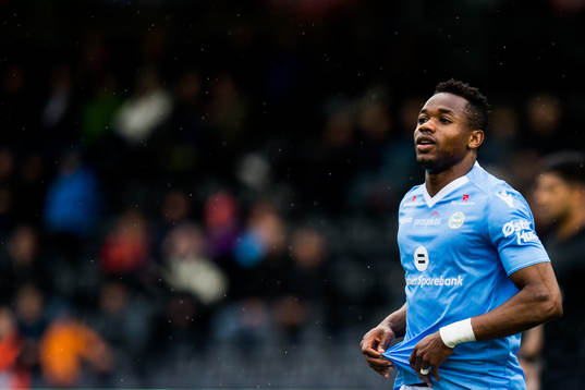 Kachi of Sandnes Ulf celebrates the 0-1 goal