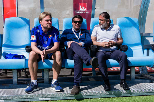 Djurgårdens sportchef Bosse Andersson (m) och tränare