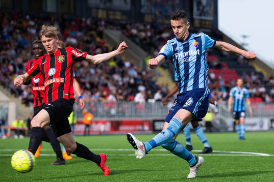 Djurgårdens Haris Radetinac skjuter