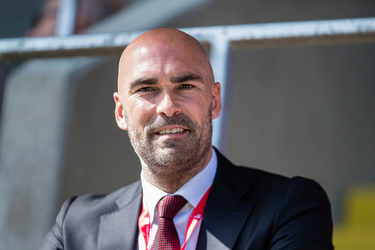 Brommapojkarnas sportchef Daniel Majstorovic på läktaren