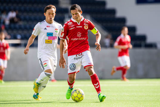 Dalkurds Yukiya Sugita och Kalmars Romário Pereira Sipião