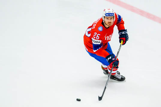Kristian Forsberg of Norway warms up