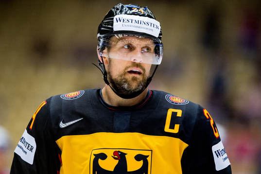 Dennis Seidenberg of Germany