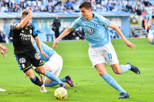 IFK Göteborgs Carl Starfelt  och Malmö FFs Alexander