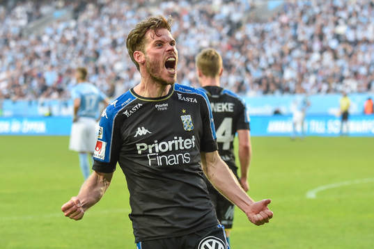 IFK Göteborgs Emil Salomonsson jublar