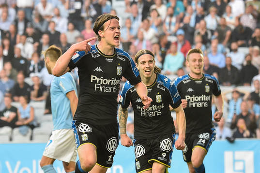 IFK Göteborgs August Erlingmark jublar