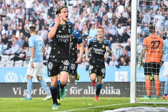 IFK Göteborgs August Erlingmark jublar