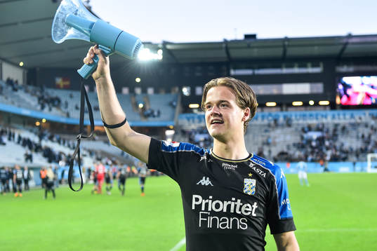 IFK Göteborgs  August Erlingmark jublar