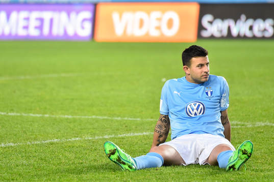 Malmö FFs Berhang Safari deppar