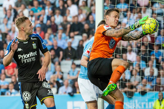 IFK Göteborgs Gustav Engvall  mot Malmö FFs målvakt