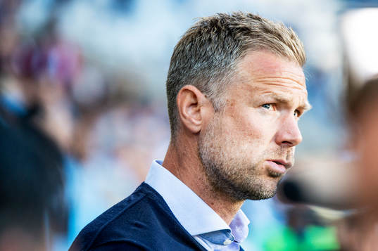 Malmö FFs tränare Magnus Pehrsson deppar