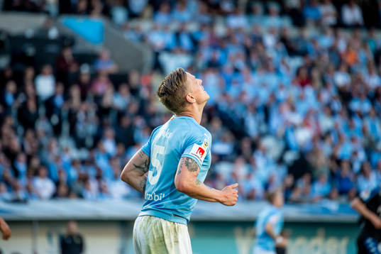 Malmö FFs Sören Rieks deppar