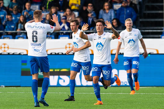 Mathias Normann of Molde celebrate