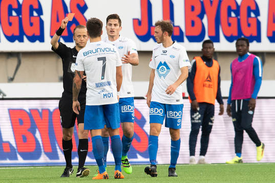 Bläddra bland fler bilder av Football, Eliteserien, Sarpsborg 08 - Molde