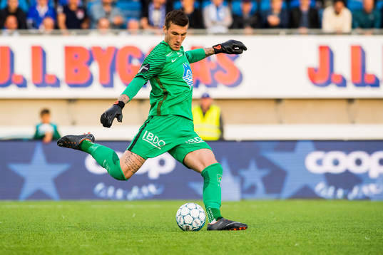 Goalkeeper Andreas Linde of Molde