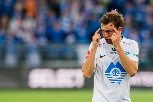 Fredrik Aursnes of Molde reacts
