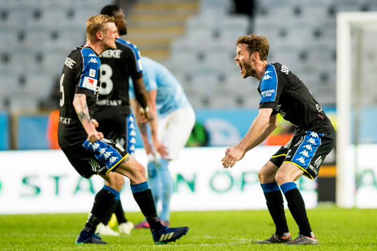 IFK Göteborgs Sebastian Eriksson och Emil Salomonsson