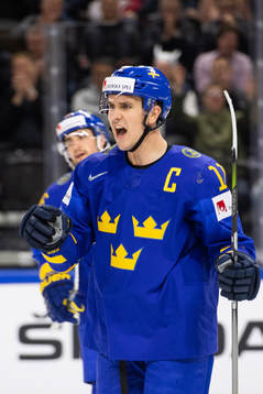 Sveriges Mikael Backlund jublar