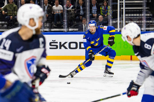 Sveriges Rickard Rakell gör 1-0-målet