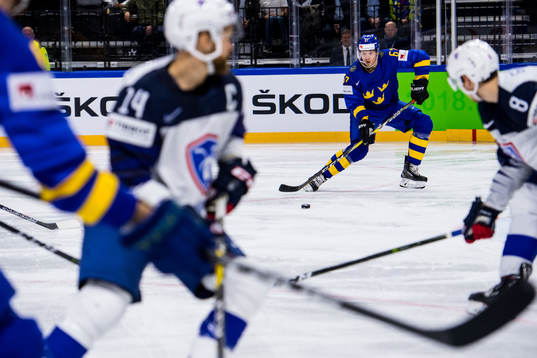 Sveriges Rickard Rakell gör 1-0