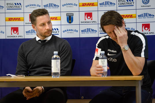 Örebros tränare Axel Kjäll och Sirius tränare Thomas
