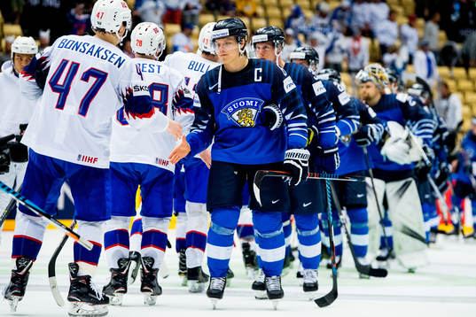 Alexander Bonsaksen of Norway and Mikael Granlund of Finland