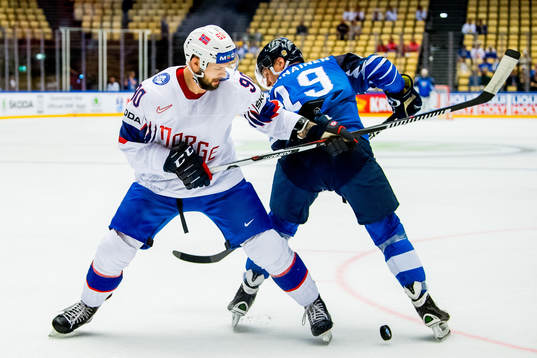 Daniel Sørvik of Norway and Veli-Matti Savinainen of