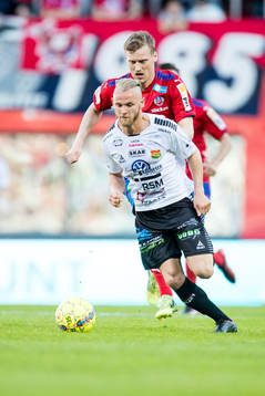 GAIS Niclas Andersén och Helsingborgs Abdri Runar Bjarnason