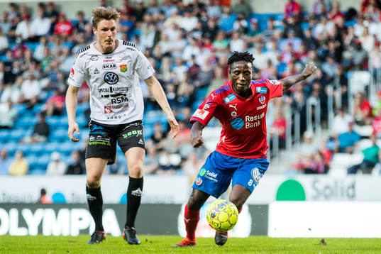 GAIS Marcus Bergholtz och Helsingborgs Mamudu Moro