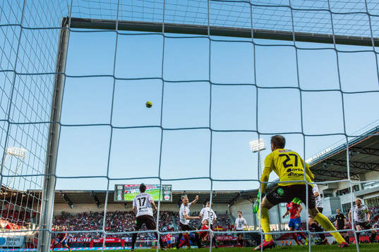 GAIS försvarar i eget straffområde
