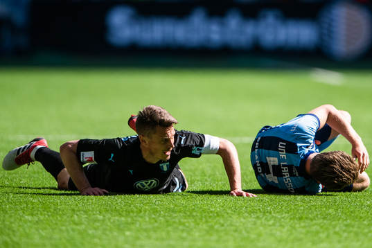 Malmö FFs Markus Rosenberg och Djurgårdens Jacob Une