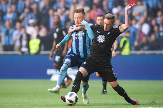 Djurgårdens Fredrik Ulvestad och Malmö FFs Sören Rieks i