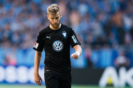 Malmö FFs Rasmus Bengtsson deppar