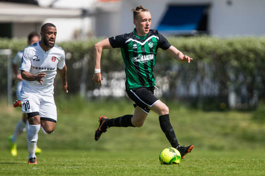 Hittarps Kamal Barny och Högaborgs Joel Sundström