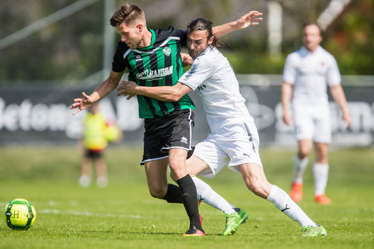 Högaborgs Matthias Holenstein och Hittarps Vladica Zlojutro