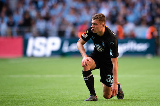 Malmö FFs Mattias Svanberg  deppar