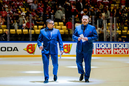 Sjur Robert Nilsen, assistant coach of Norway, and Petter