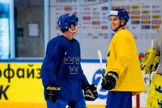 Lawrence Pilut och Mikael Backlund