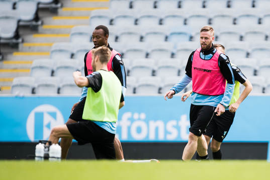 Leeds Pontus Jansson