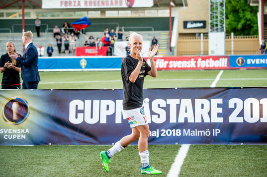 Rosengårds Caroline Seger jublar