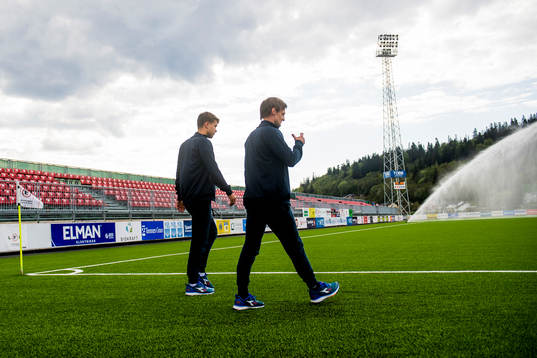 Tord Johnsen Salte and André Danielsen of Viking