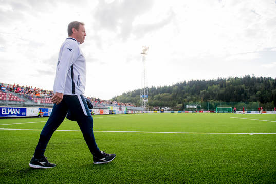 Bjarne Berntsen, head coach of Viking