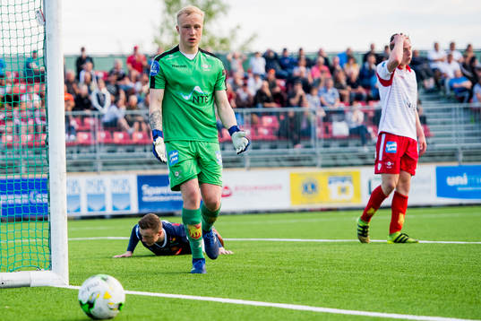 Julian Rekdahl Faye Lund of Levanger acts