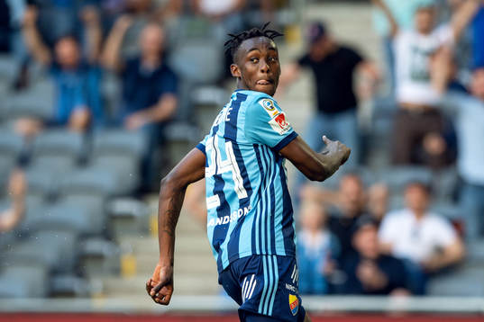 Djurgårdens Philana Tinotenda Kadewere jublar