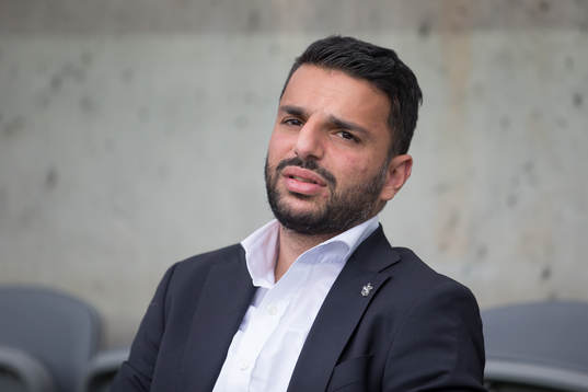 IFK Göteborgs tränare Poya Asbaghi innan fotbollsmatchen