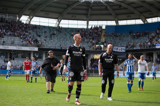 IFK Göteborgs målvakt Pontus Dahlberg deppar